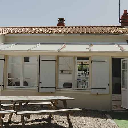 Avec Jeux Et Terrasse A La Guittiere - Fr-1-426-567 Holiday home Saint-Hilaire-de-Talmont